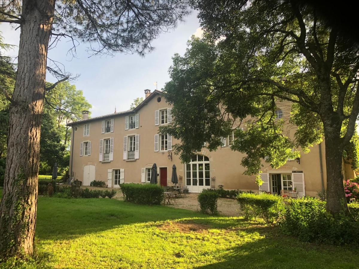 Domaine En Reynouse Acomodação com café da manhã Pierreclos Exterior foto